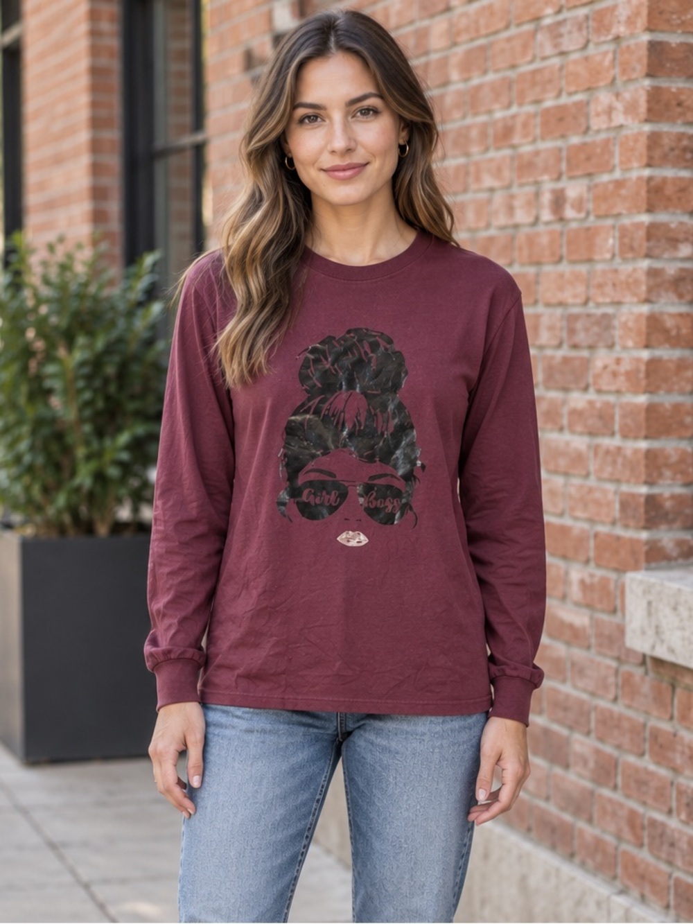 Gildan Burgundy Girl Boss Graphic Long Sleeve T-Shirt Women’s Small